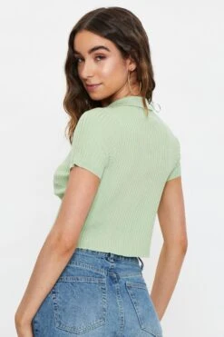 Green Short Sleeve Collared Knit Cardigan -FabWear Shop basic cardigan green short sleeve collared knit cardigan 32965142380737