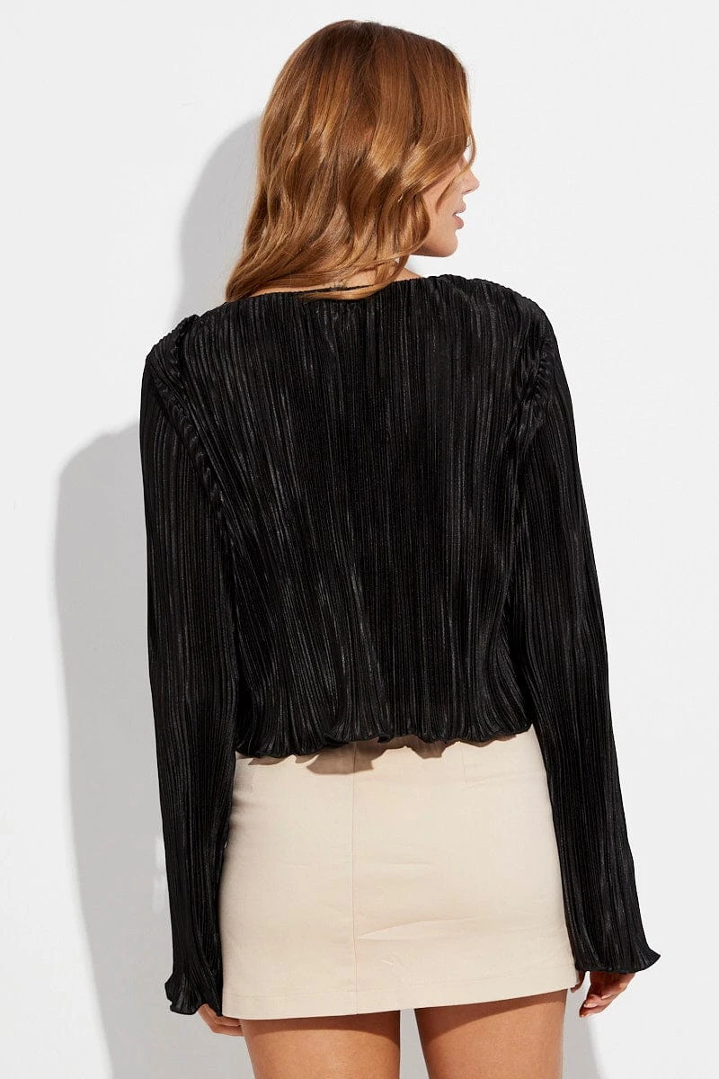 Black Jacket Long Sleeve V Neck With Chain Details 6 Black Jacket Long Sleeve V Neck With Chain Details - Image 6