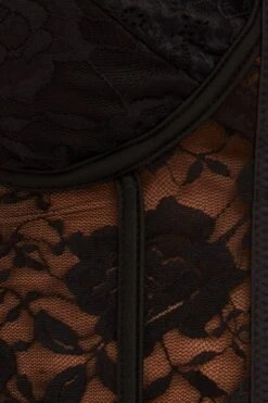 Black Corset Top Sleeveless Sweetheart Crop Garter Lace -FabWear Shop singlet black corset top sleeveless sweetheart crop garter lace 33171044892865